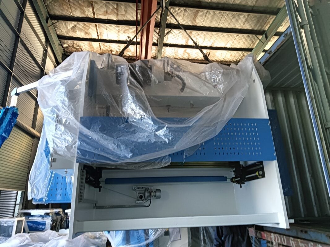 Erytrea-QC11K-20X4000 Nożyce gilotynowe