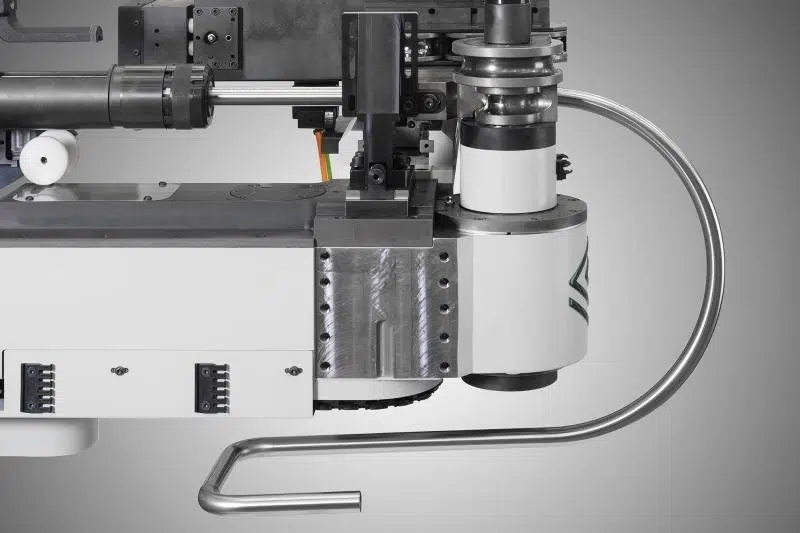 Máquina curvadora de tubos derecha