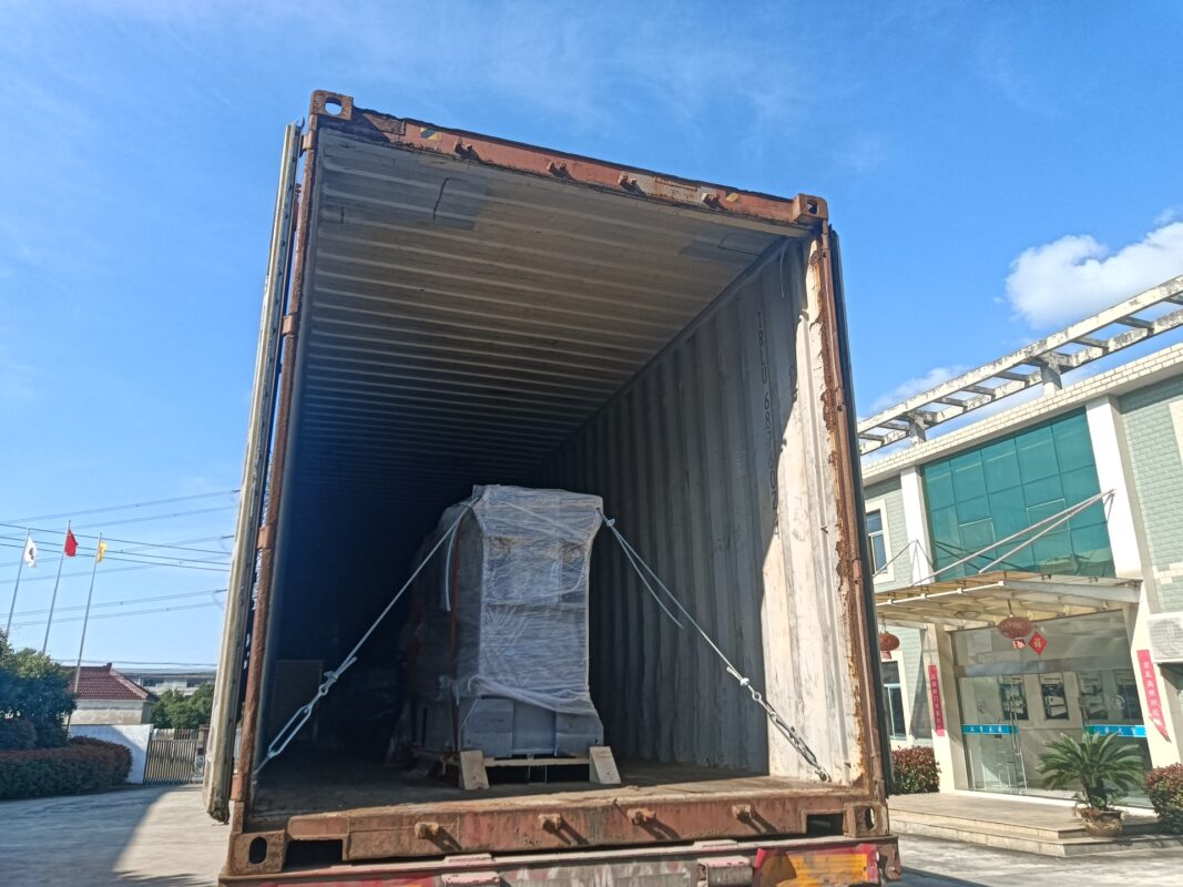 Argentine-HS-2000W-3015 Machine de découpe laser