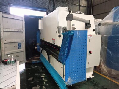 India-WC67K-125T3200 Press Brake