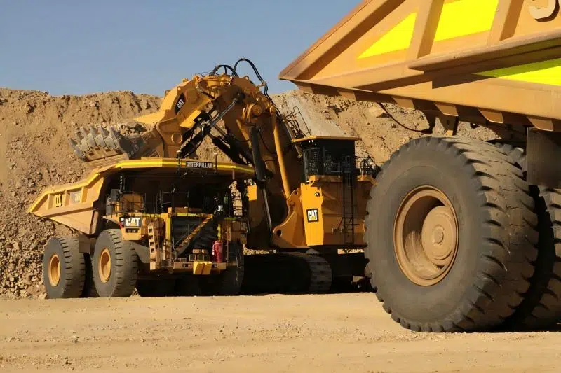 Curvado de tubos en equipos de minería