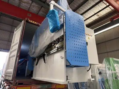 Pressa piegatrice Brazil-WC67K-63T2500