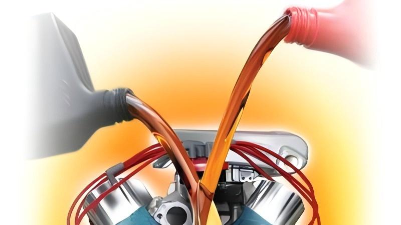 Óleo hidráulico em dobradeiras de tubos