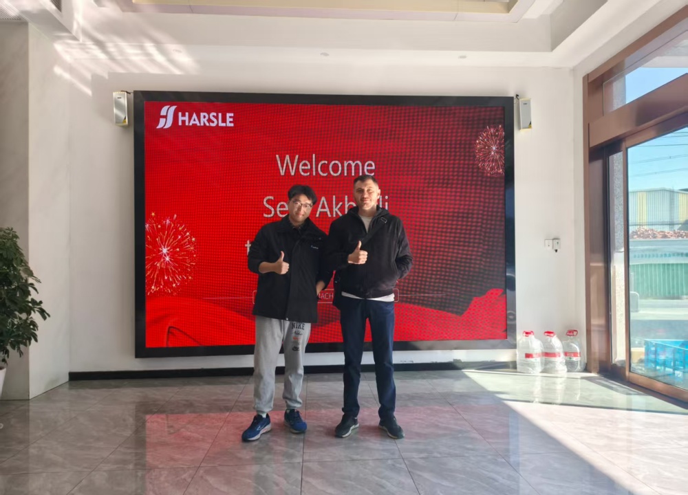 Aperçu de l'usine en décembre : HARSLE accueille des visiteurs du monde entier