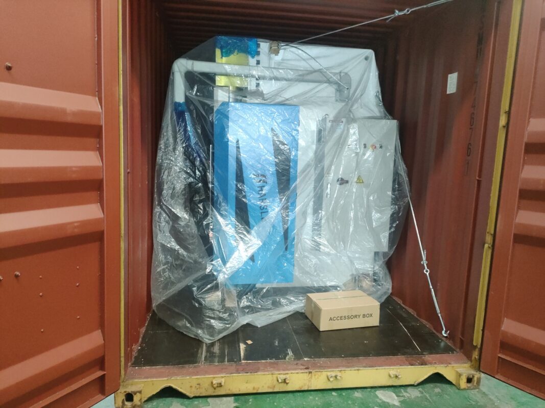 مكبس ثني CNC بوليفيا-WE67K-200T4000