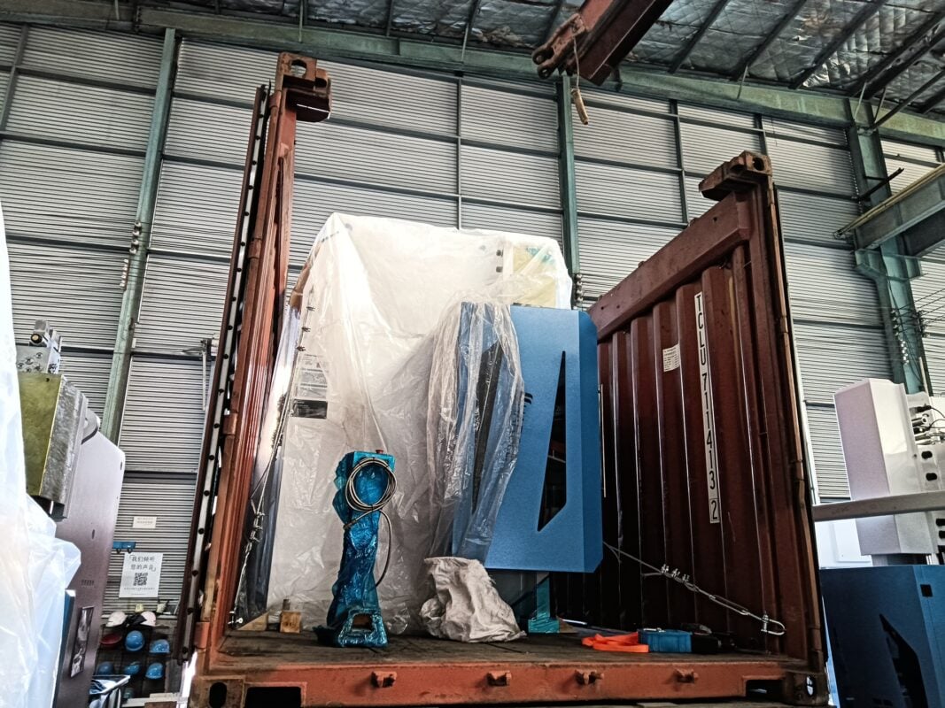 Brazil-WE67K-250T3200 CNC Press Brake