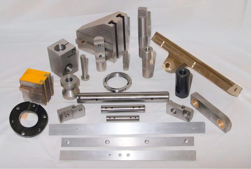 ما الذي يجب تضمينه في ميزانية صيانة آلة ثني الأنابيب؟