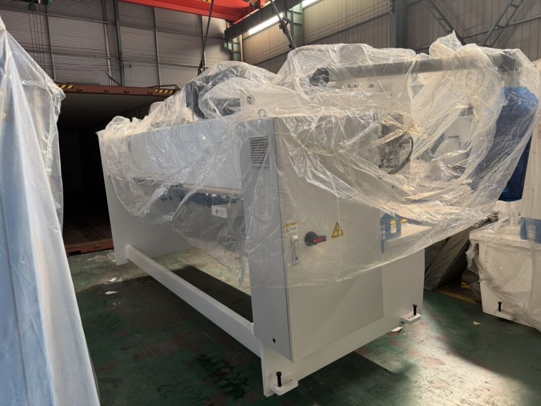 Dominica-WC67K-200T3200 Press Brake