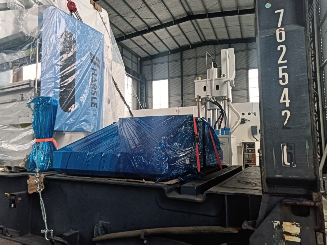 Prensa plegadora CNC WE67K-500T6000 de Grecia