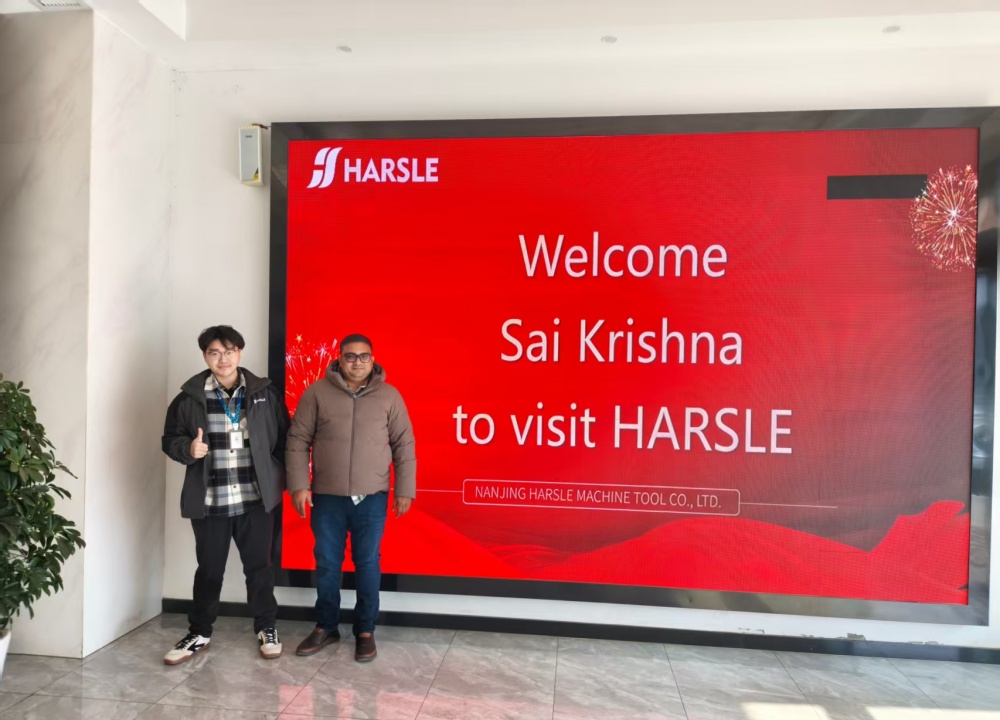 Aperçu de l'usine en décembre : HARSLE accueille des visiteurs du monde entier