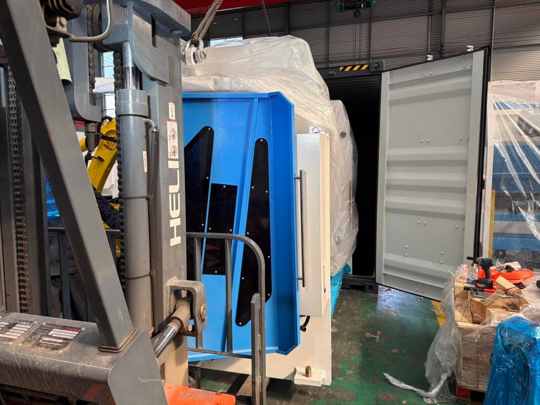 Iran-WE67K-135T3200 CNC Press Brake