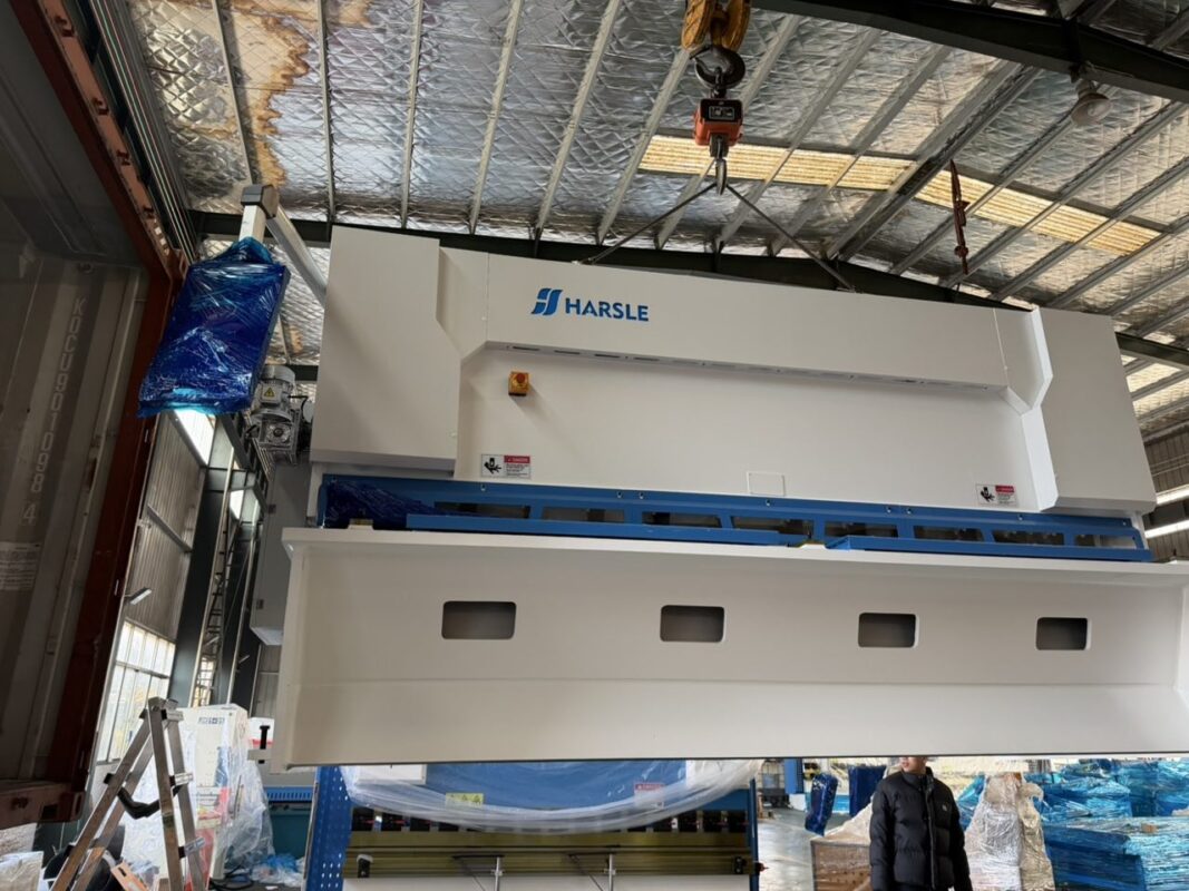 Marocco - Cesoia a ghigliottina e pressa piegatrice