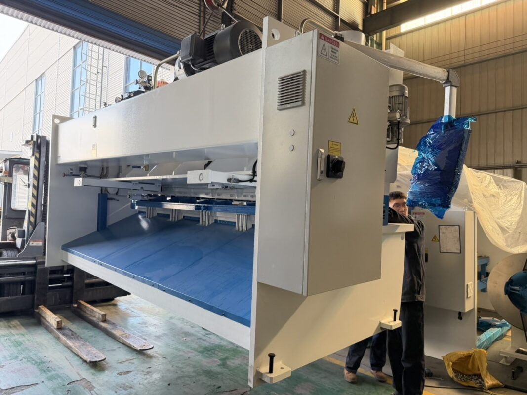 Cisaille guillotine Arabie Saoudite-QC11K-10X3200