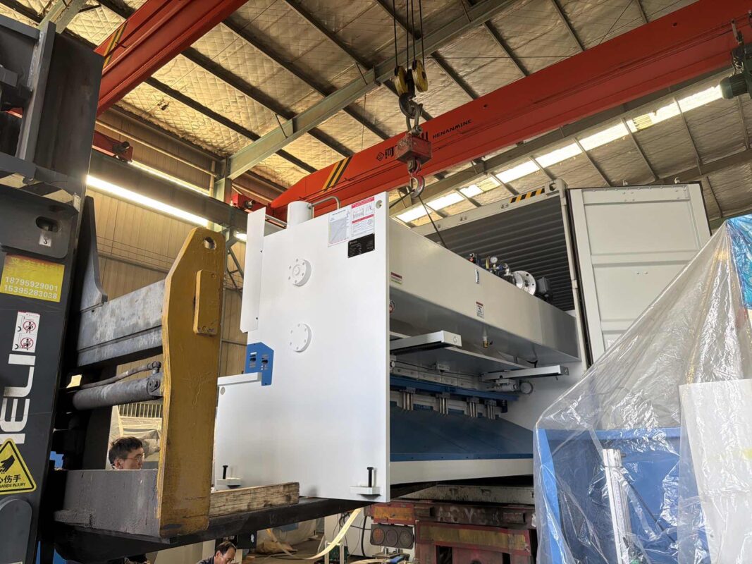 Cisaille guillotine Arabie Saoudite-QC11K-10X3200