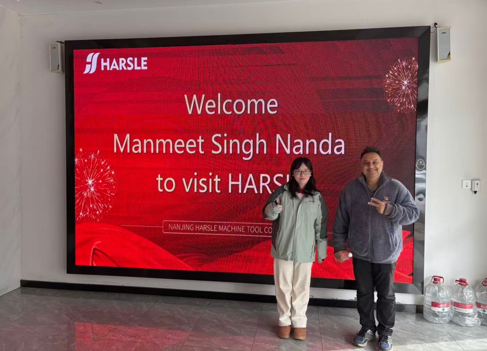 Aperçu de l'usine en décembre : HARSLE accueille des visiteurs du monde entier