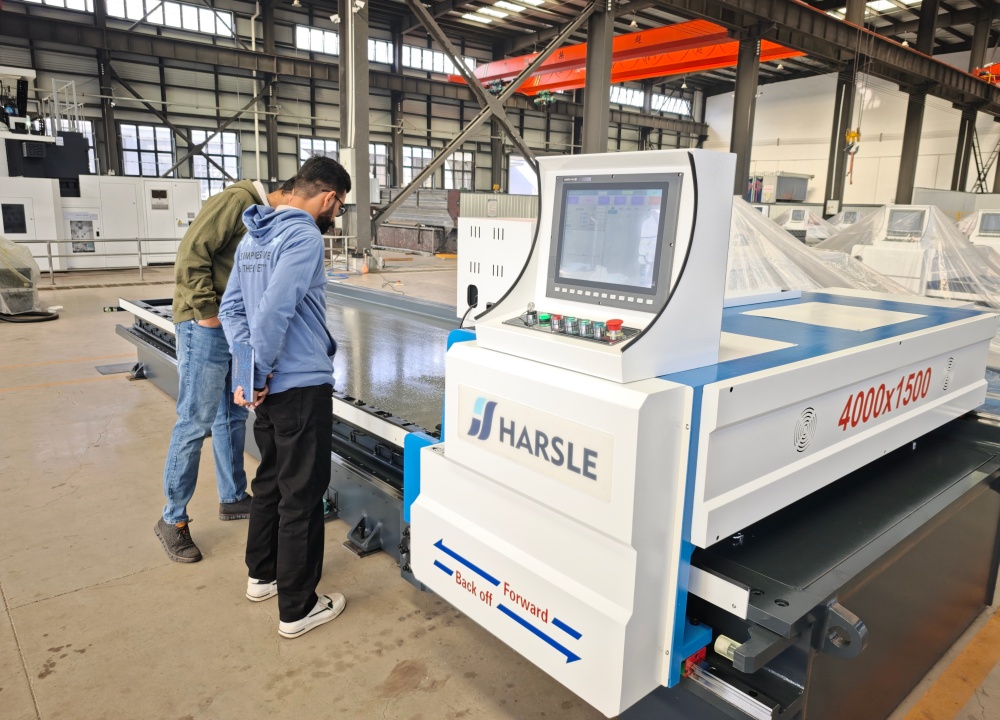December Factory Insights: HARSLE Welcomes Global Visitors
