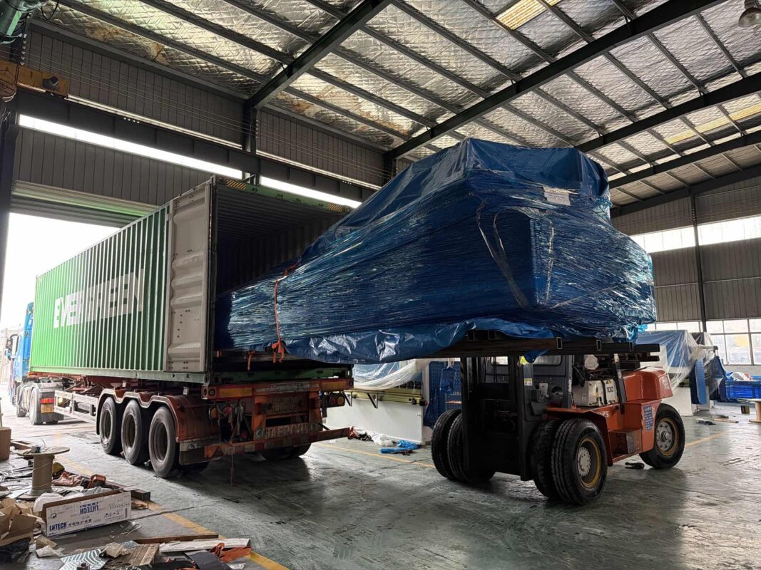 USA-HS-12000W-4015 Maszyna do cięcia laserowego