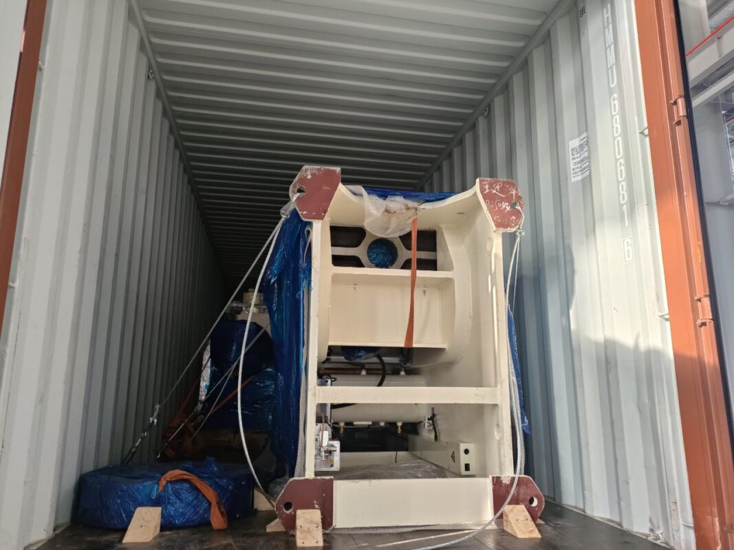 Machine à poinçonner Algérie-H21-100T