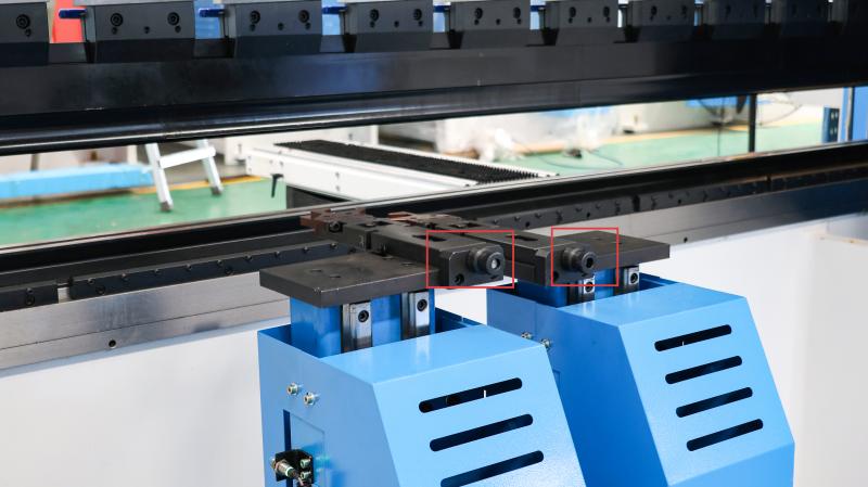 Press Brake Bolt Inspection