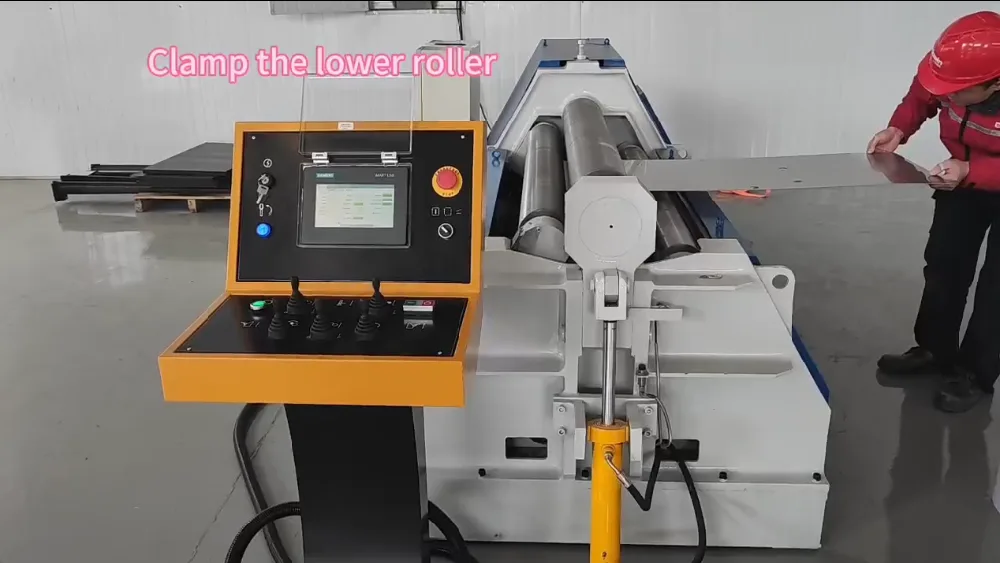 CNC-4-Walzen-Blechwalzmaschine: Bedienung: Parametereinstellung und automatische Walzführung