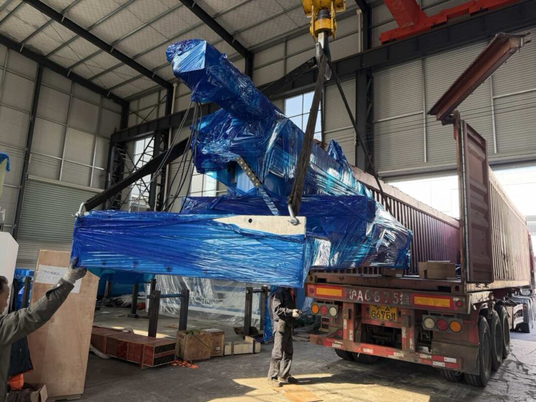 Presse plieuse CNC Iran-WE67K-600T6000