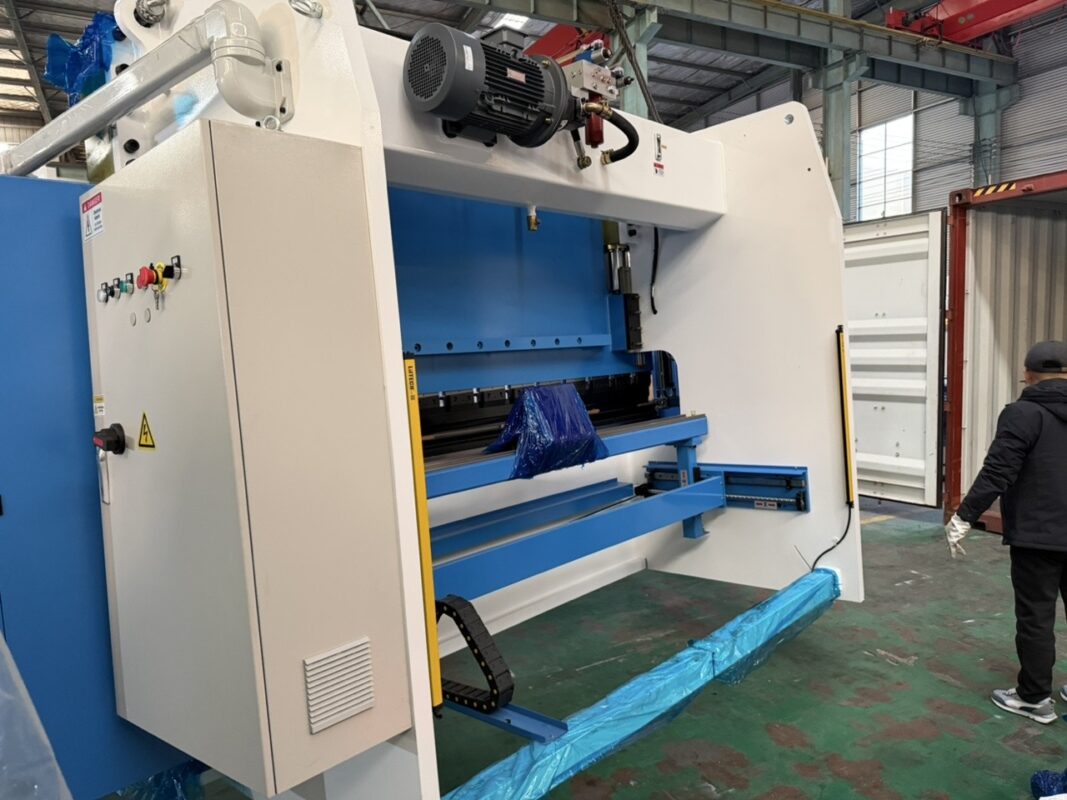 Prensa dobradeira CNC Israel-WE67K-130T3200