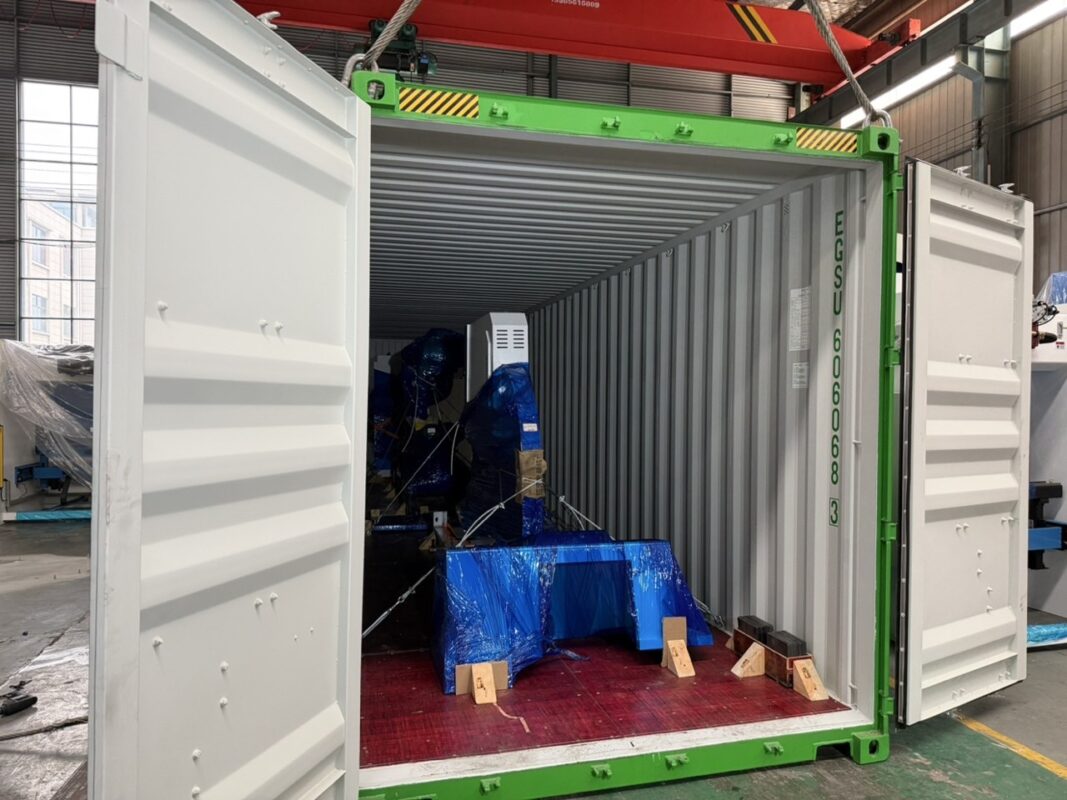 Bulgaria-PB-2000Pro Panel Bender