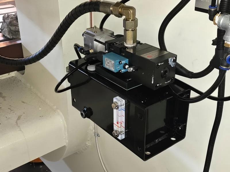 Zapobieganie przeciążeniu prasy krawędziowej