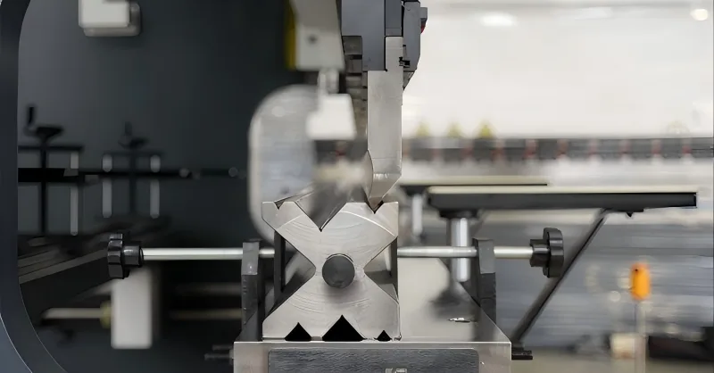 Tooling Change on Press Brakes