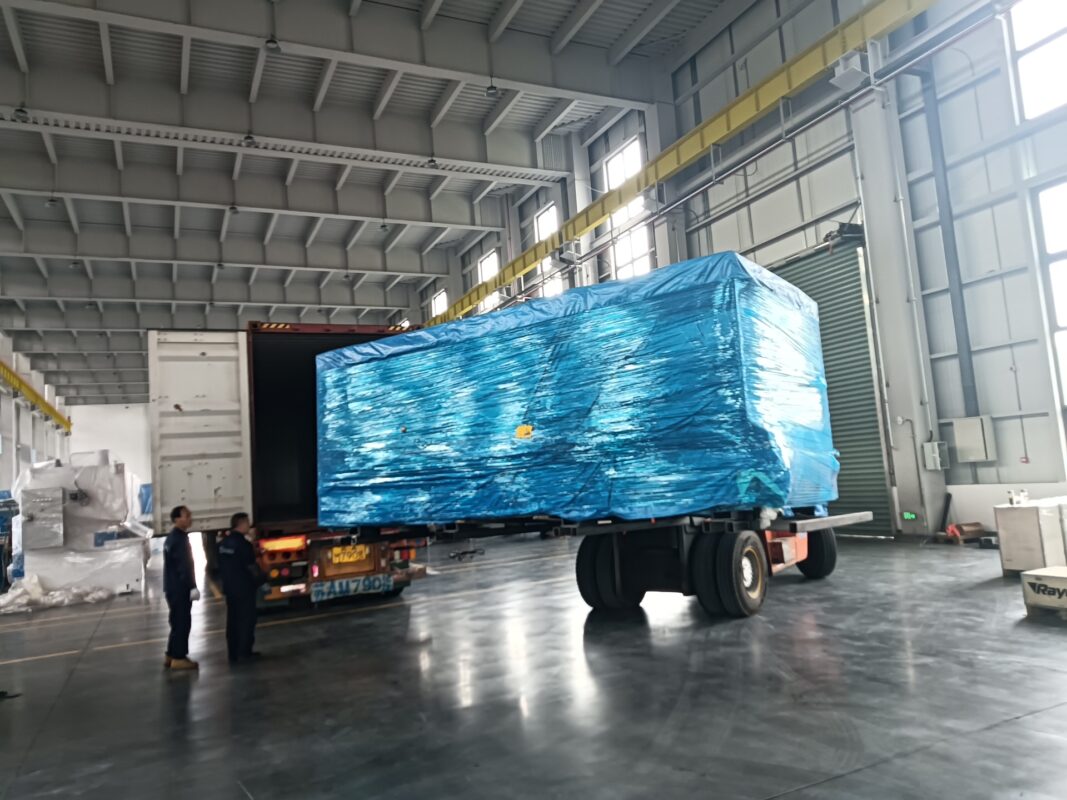 ماكينة قطع الأنابيب بالليزر Chile-HT-3000W