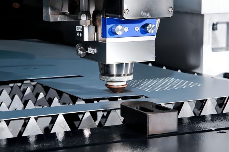 How to Replace Laser Cutting Nozzle?