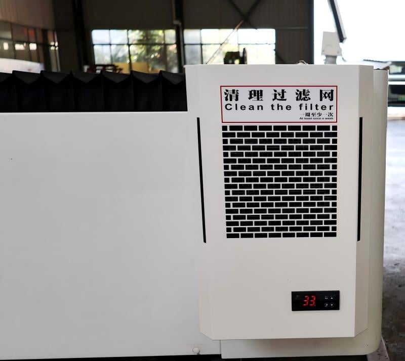 How to Prevent Laser Cutting Machine Dust Build-Up?