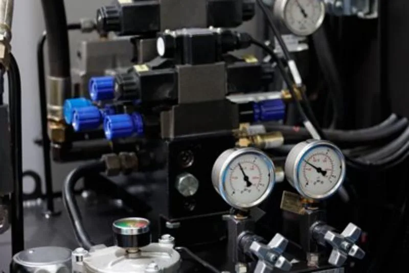 What Is the Safe Shutdown Procedure for Press Brake?