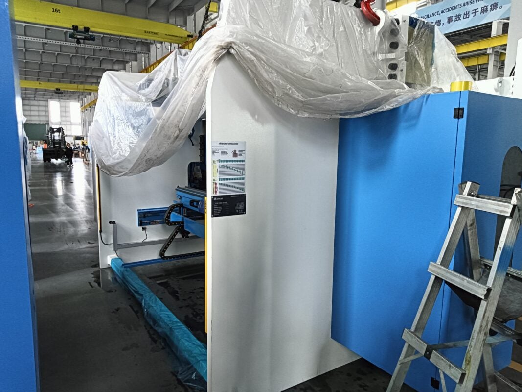 Syria-WE67K-200T4000 CNC Press Brake