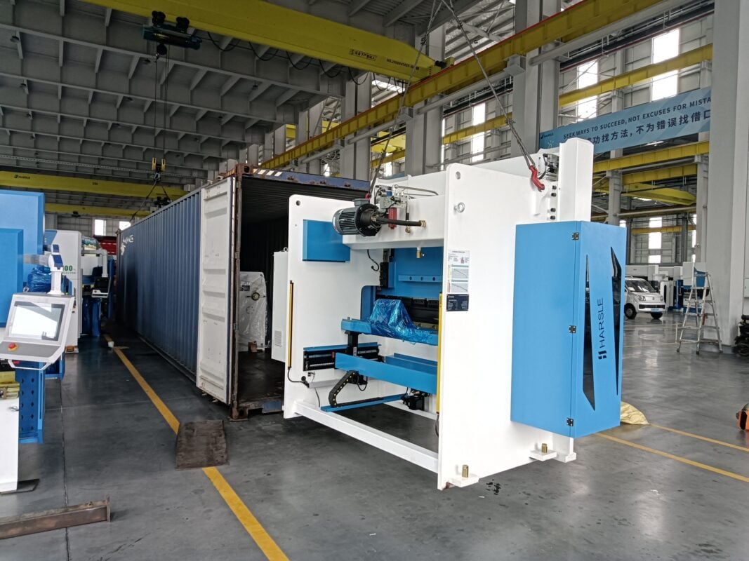 Ukraine-WE67K-63T2500 CNC Press Brake