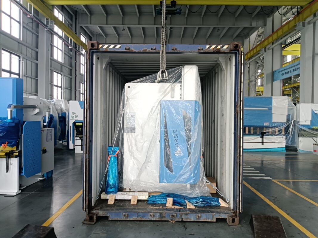 Ukraine-WE67K-63T2500 CNC Press Brake