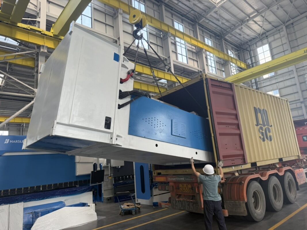 Uruguay-W12-20X2500 Rolling Machine