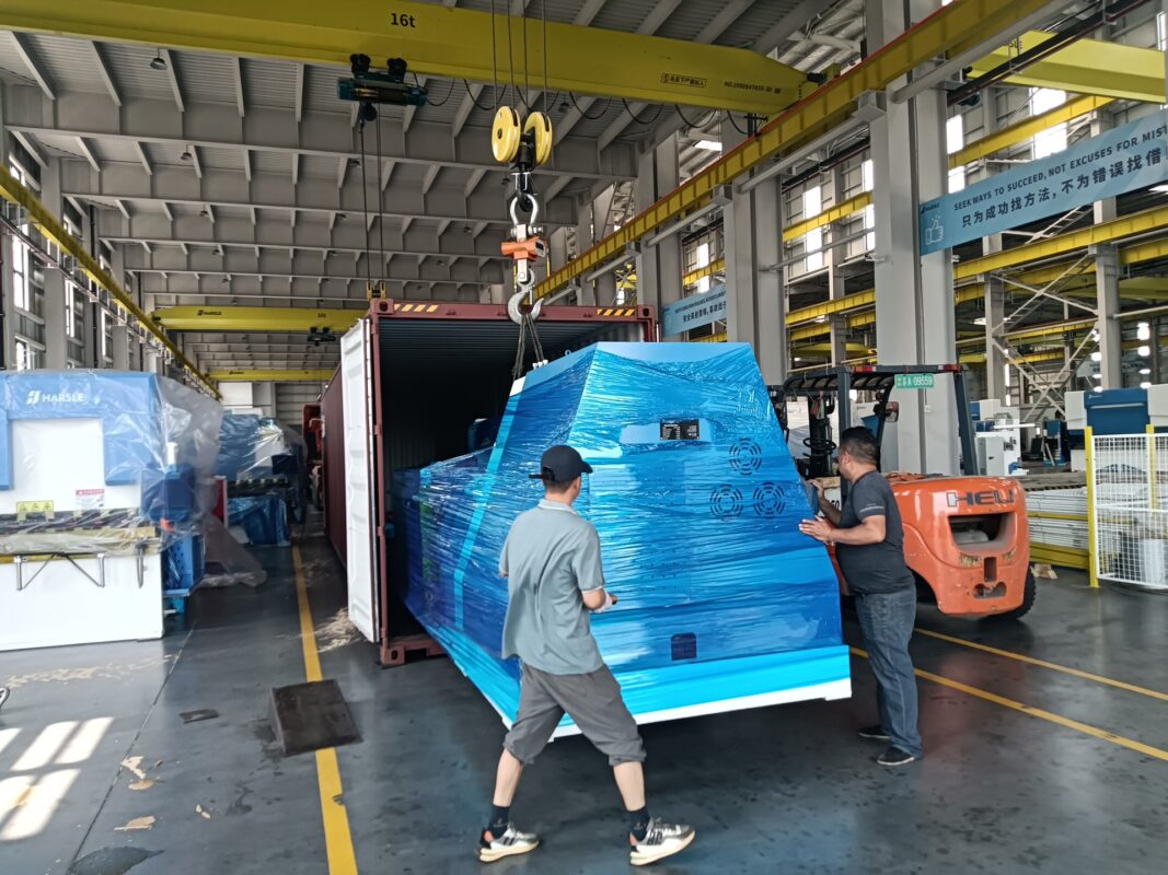 Bosnia And Herzegovina-W12-20X2500 Rolling Machine