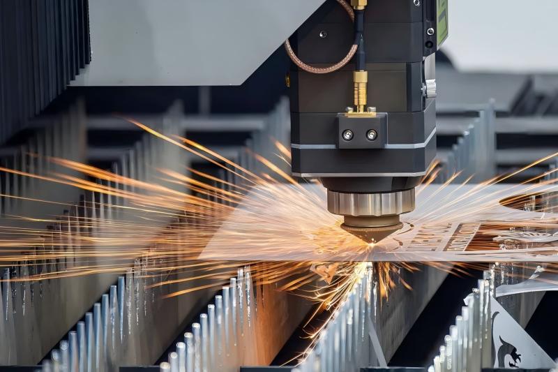How to Maintain Laser Cutting Controller Effectively?