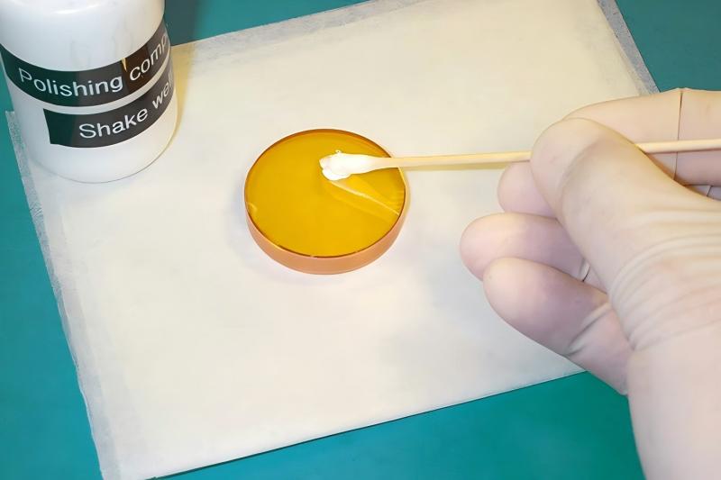How to Prevent Optical Path Contamination in Laser Cutter?