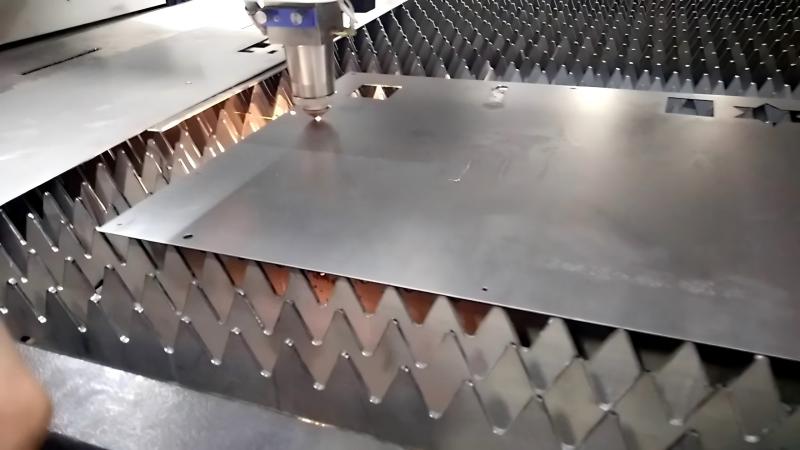 Laser Cutting Bed Cleaning