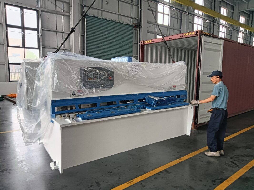 Philippines-WC67K-63T2500 Hydraulic Press Brake
