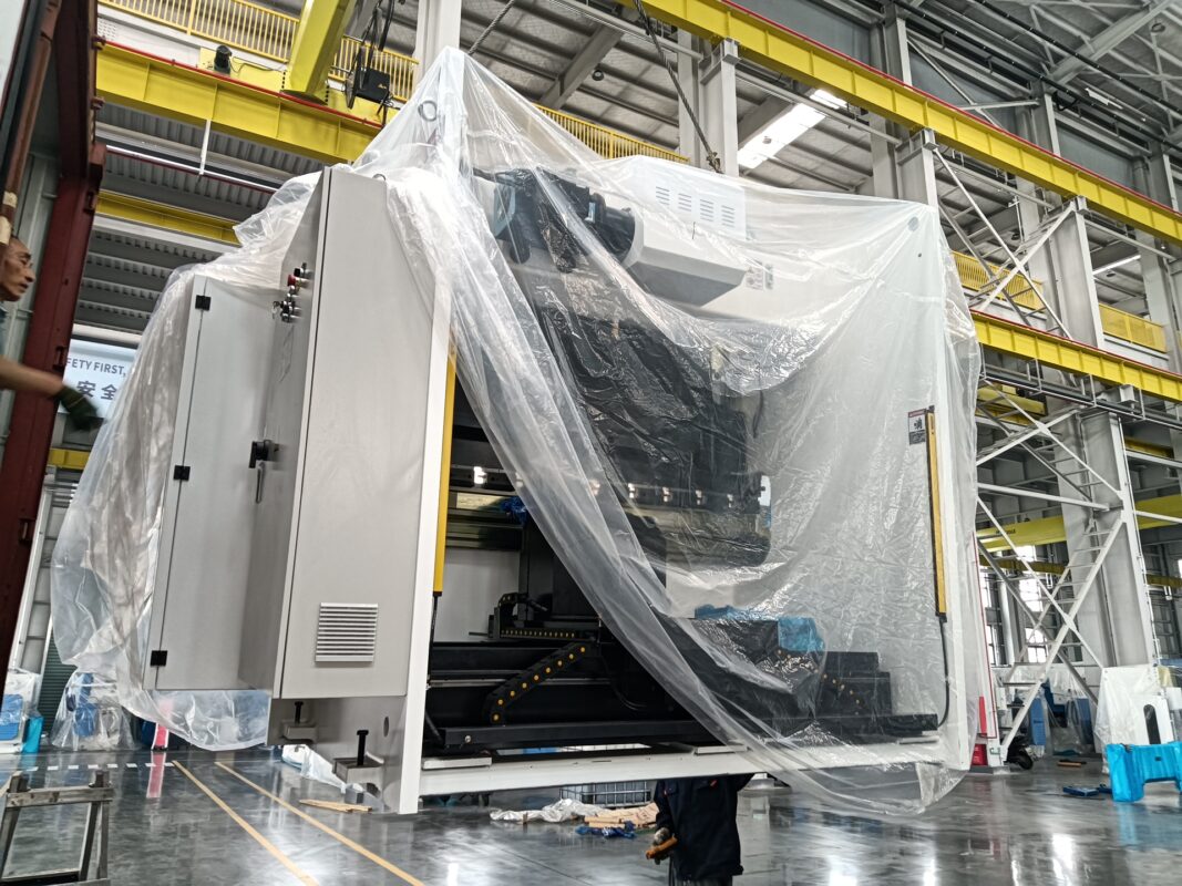 USA-WE67K-110T2500 CNC Press Brake