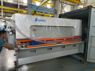 Australia-QC11K-12X3200 Guillotine Shear