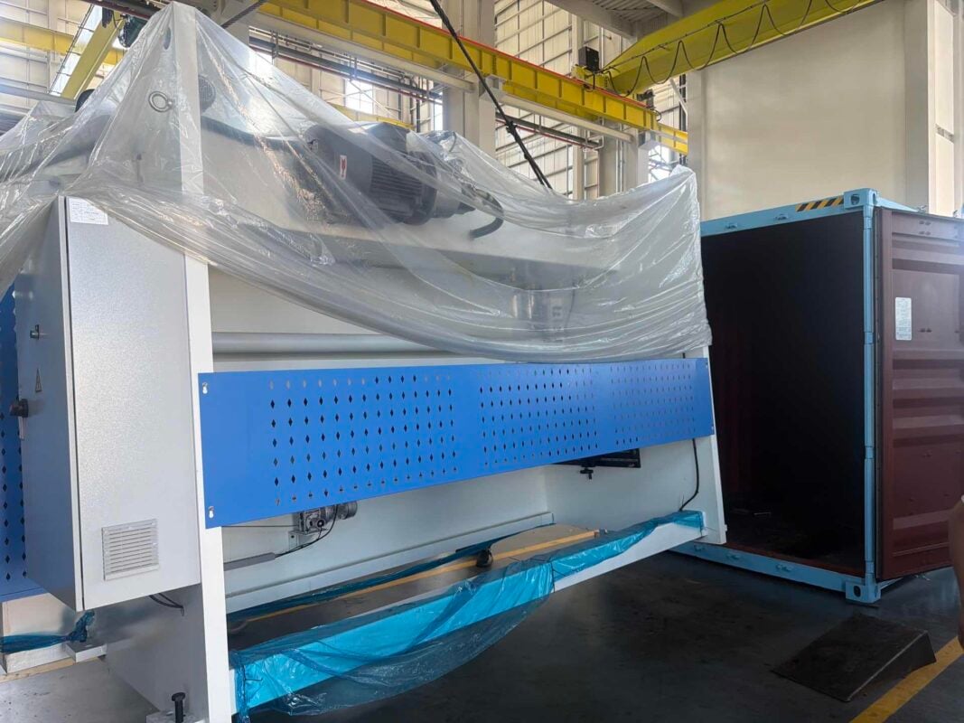 Brazil-WC67K-250T4000 Hydraulic Press Brake