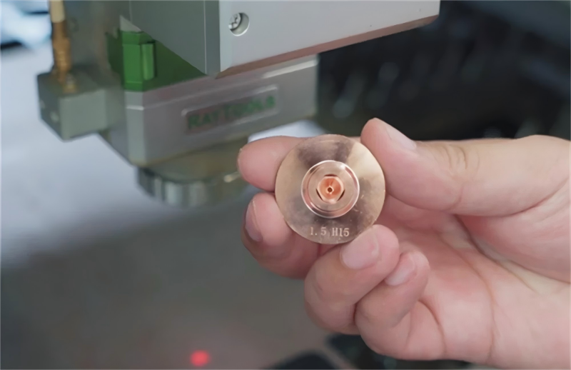 How to Prevent Laser Lens Contamination in Daily Operation?