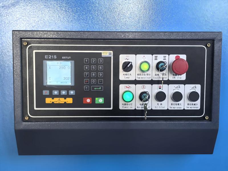 How to Follow a Shearing Machine Daily Maintenance Checklist Properly?