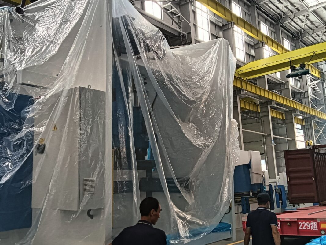 Israel-WE67K-400T3200 CNC Press Brake