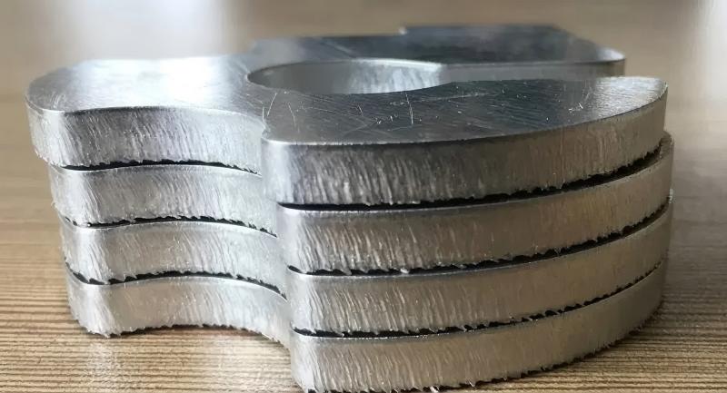Laser Cutting Serrated Edge
