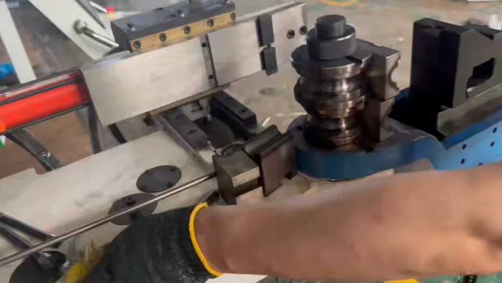 How to Perform Die Replacement on a Tube Bending Machine Efficiently?